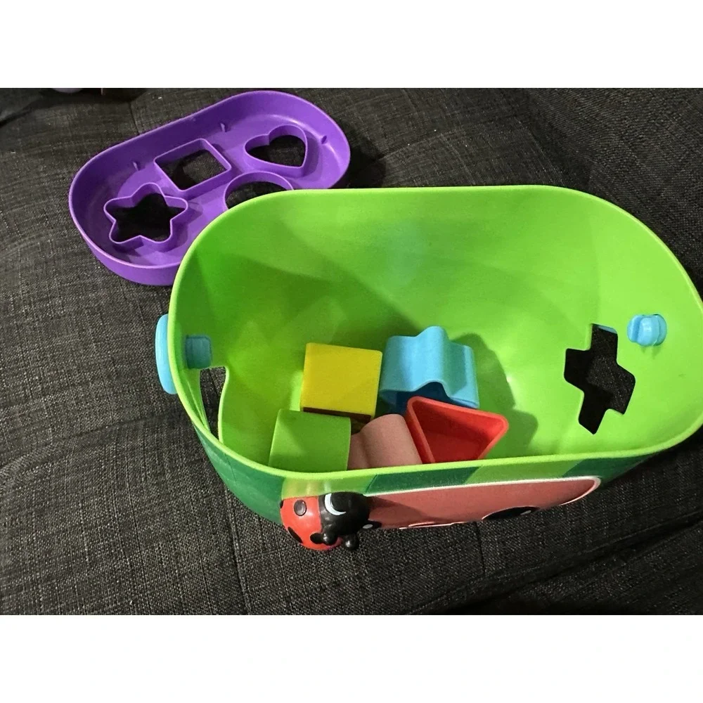 Cocomelon Shapes Sorter